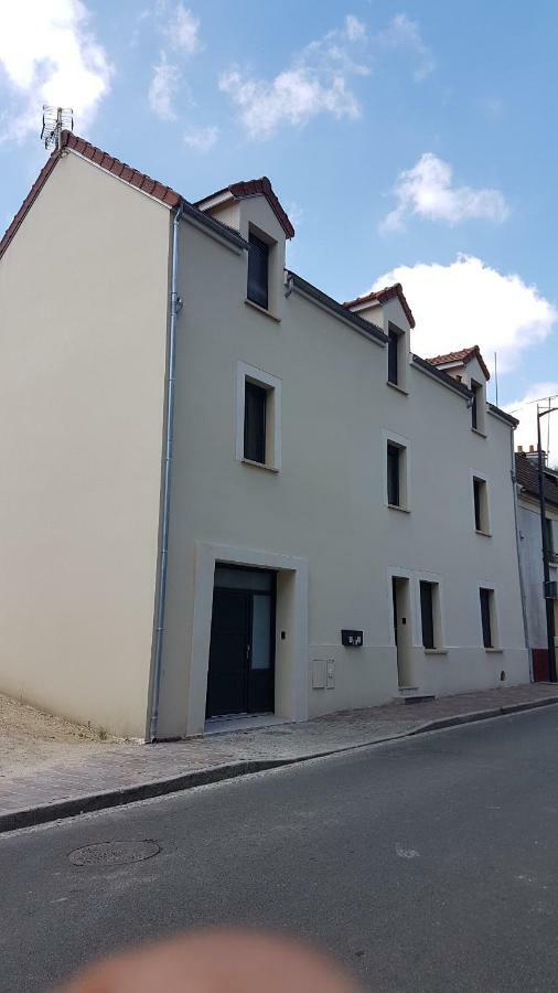 Cdg Aparts Le Mesnil-Amelot Exterior foto